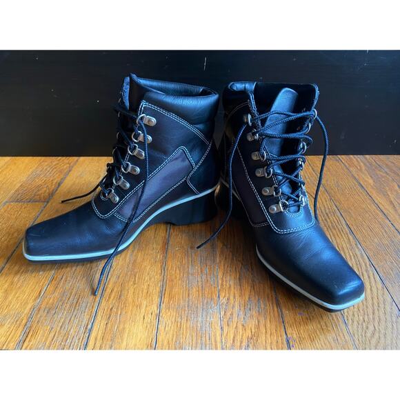 TIMBERLAND Wedge Square Toe Black Ankle Boots sz 5.5 - Picture 2 of 11